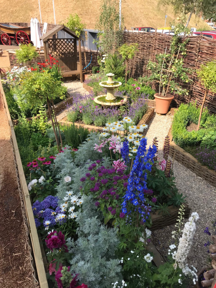 Yorkshire Garden Designer